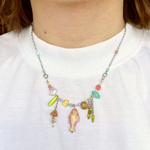 Coral-pink fish necklace