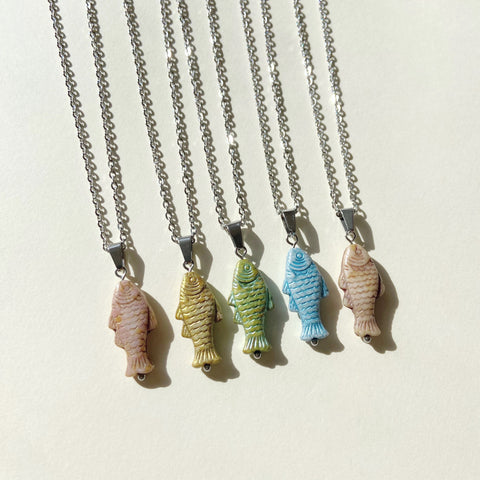 Fish pendant necklace