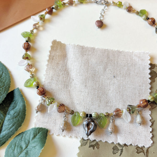 Seaside hike necklace