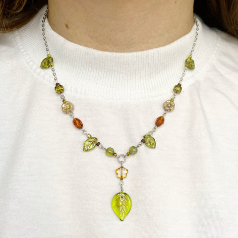 Glowing leaf necklace