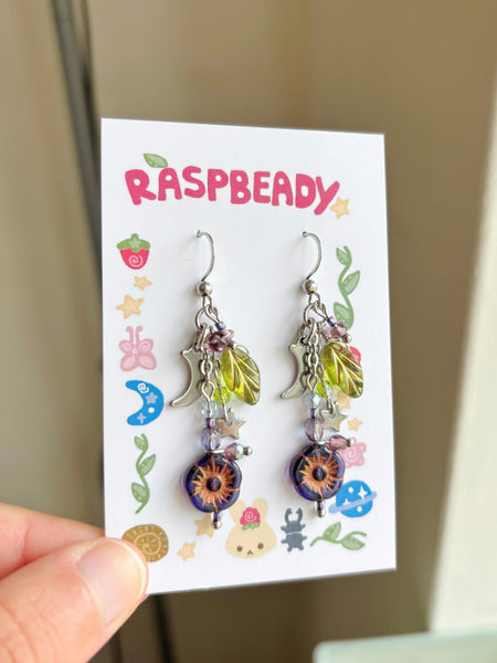 Violet earrings