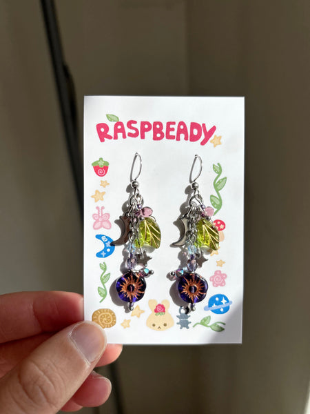 Violet earrings