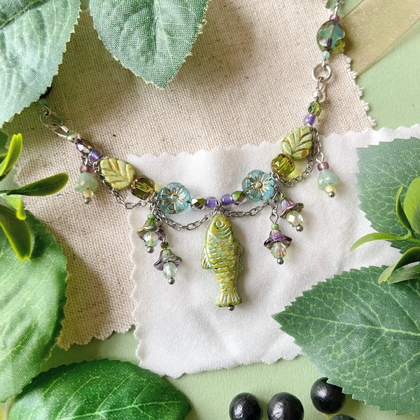 Fairytale pond necklace