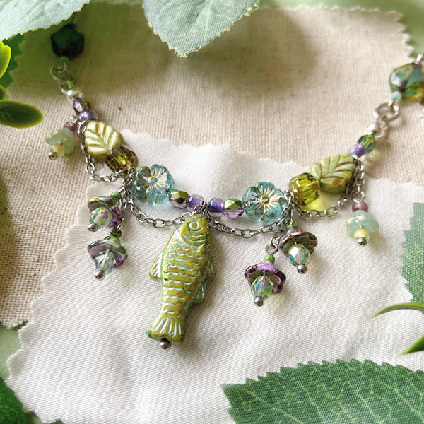 Fairytale pond necklace