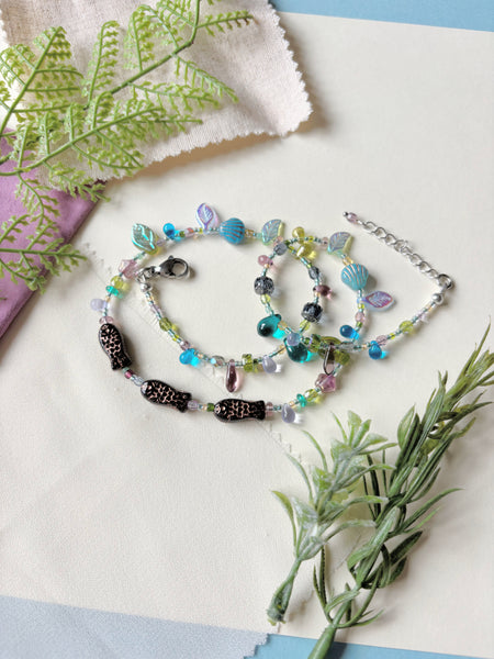 Fish friends necklace