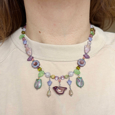 Folk necklace