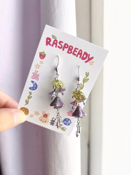 Violet earrings