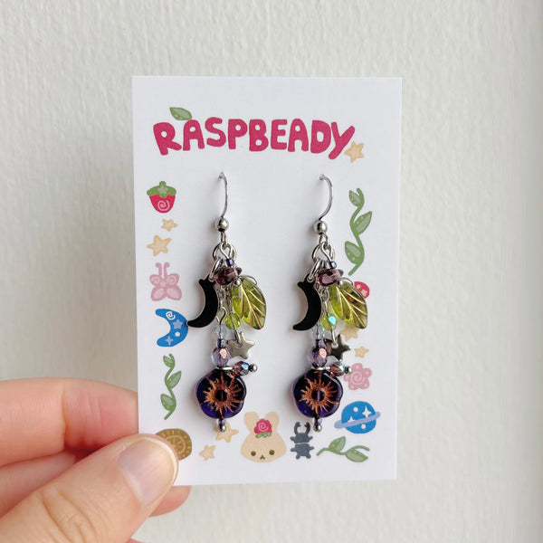 Violet earrings