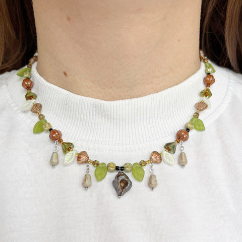 Seaside hike necklace