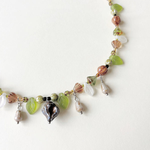 Seaside hike necklace