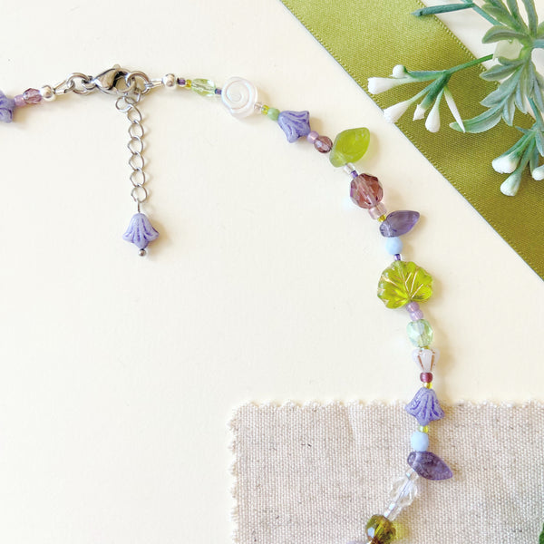 Violet meadow necklace