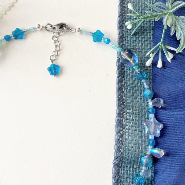 Blue shores necklace