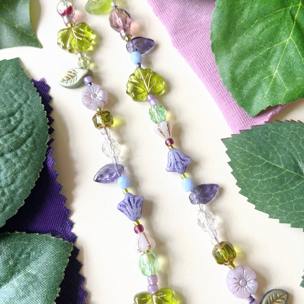 Violet meadow necklace