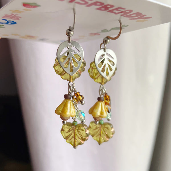 Falling leaves earrings