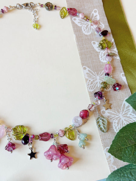 Magnolia necklace